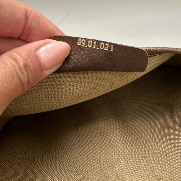 Gucci Accessory Sherry Line Clutch Bag - Picture 6 of 11